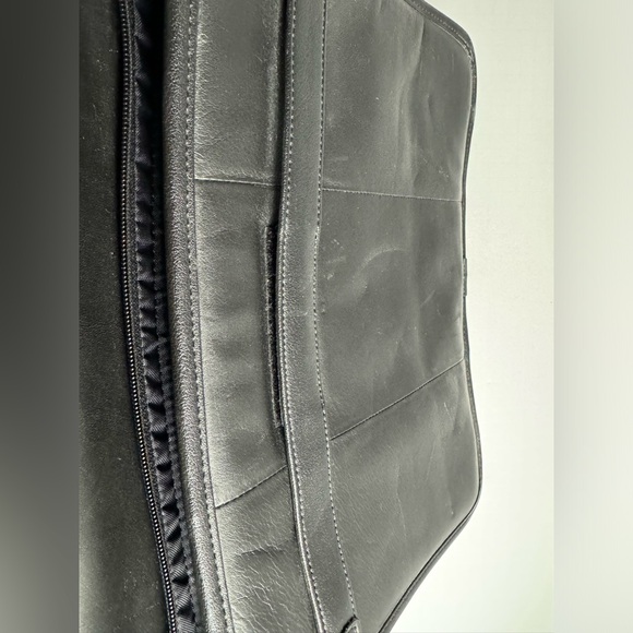 Pre owned Genuine Dell Laptop Messenger Bag Black Adjustable Strap - Picture 9 of 11